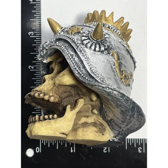 Skull Figure Shelf Sitter King Style with Silver HELMET - Picture 9 of 12
